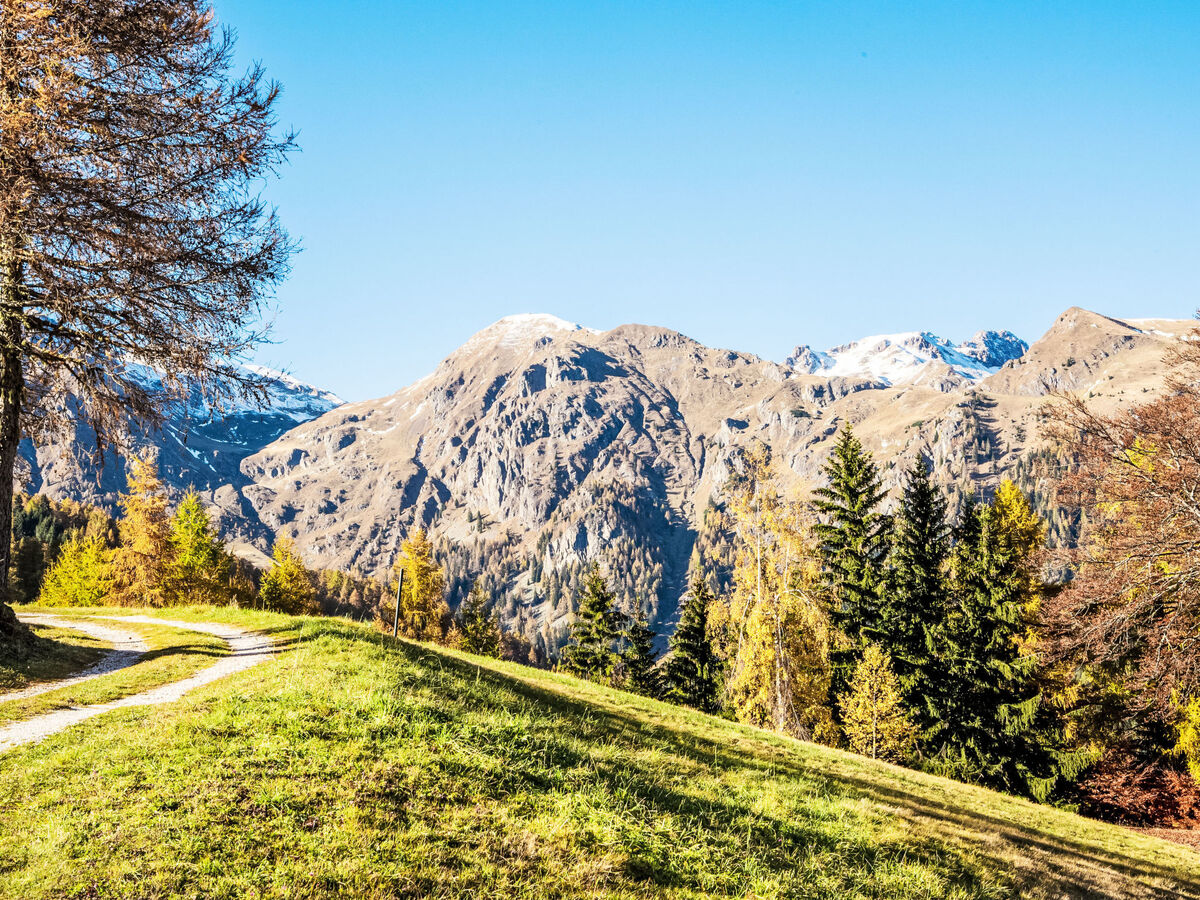 Chalet rustique en Valsugana, vue panoramique sur les montagnes - Photo 12