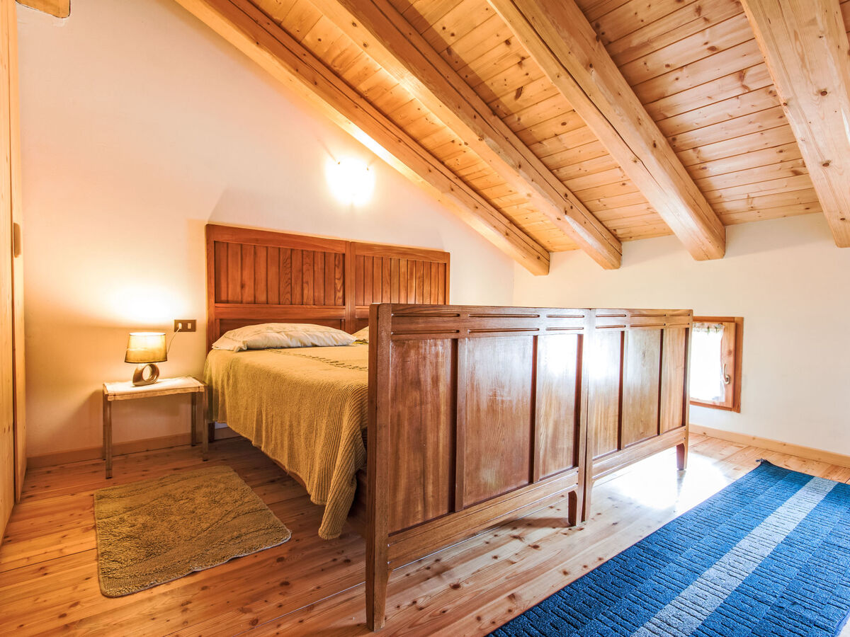 Chalet rustique en Valsugana, vue panoramique sur les montagnes - Photo 18