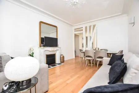 Location appartement à Paris