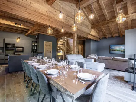 Location chalet à Morzine, Chalet moderne et confortable avec jardin à Morzine