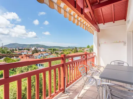 Location appartement à Hendaye, Appartement avec balcon et parking à Hendaye