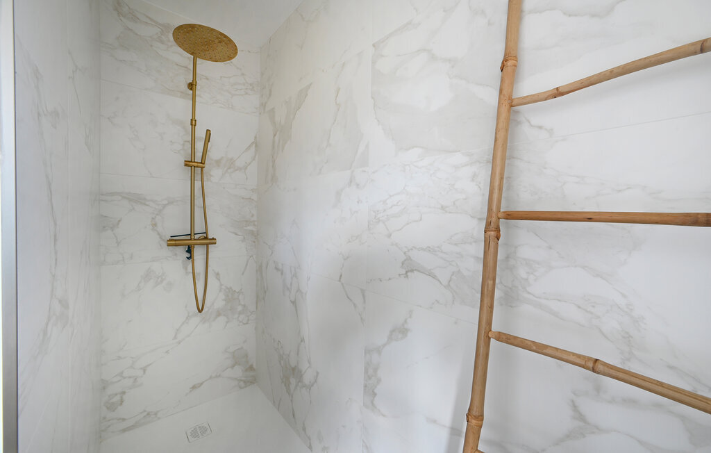 Maison 8 personnes avec piscine privée à Saint-Michel-d'Euzet - Photo 23