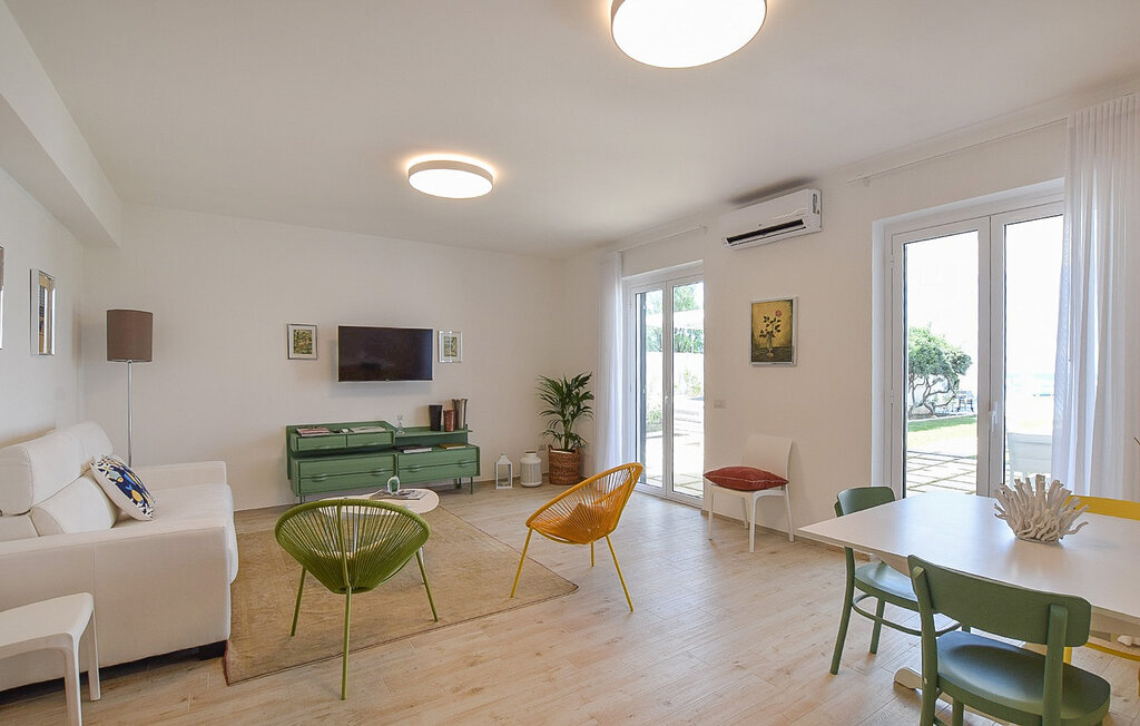 Maison 8 pers. à Falerna, jardin direct plage - Photo 4