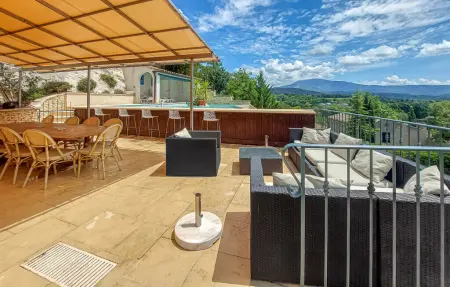 Maison 5 chambres avec piscine débordement en Provence : photo 8