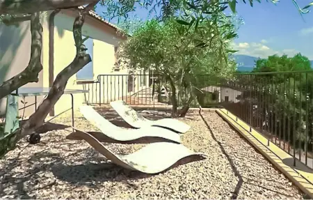 Maison 5 chambres avec piscine débordement en Provence : photo 13