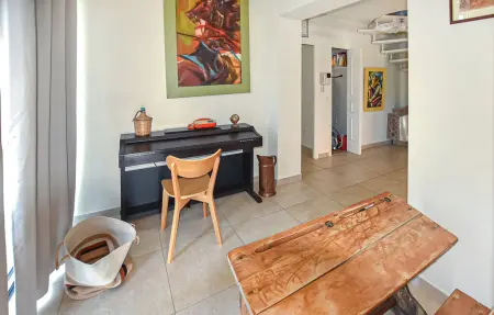 Maison 5 chambres avec piscine débordement en Provence : photo 17