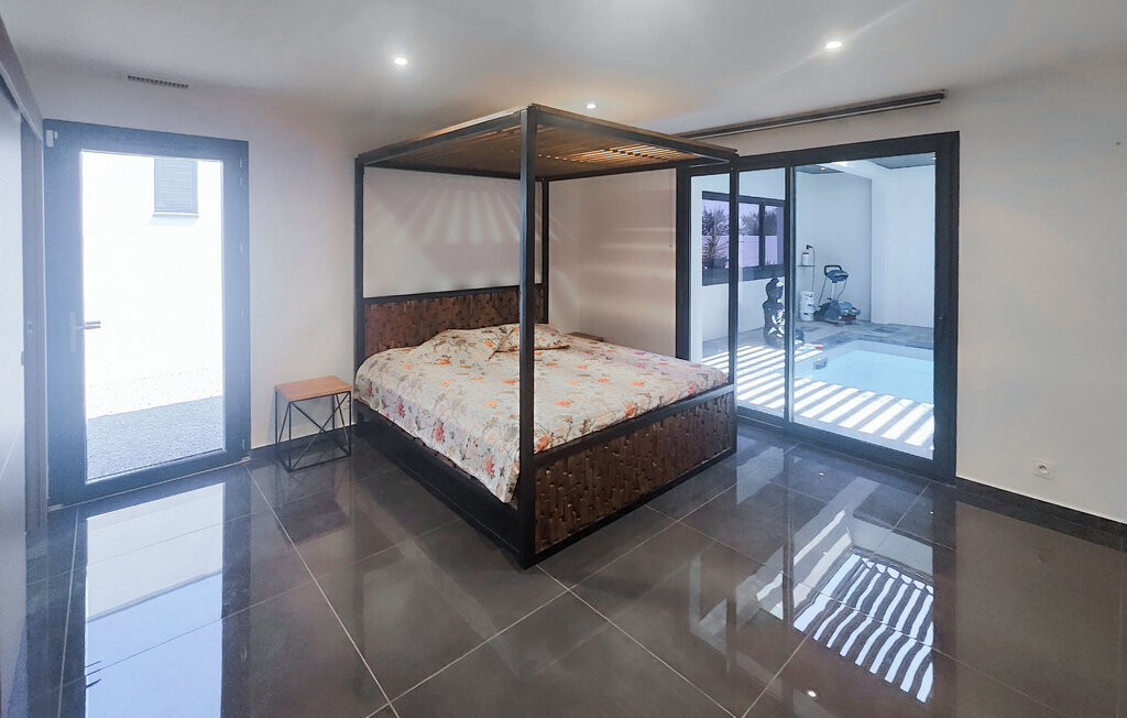 Maison avec piscine intérieure à Nissan-lez-Enserune - Photo 18