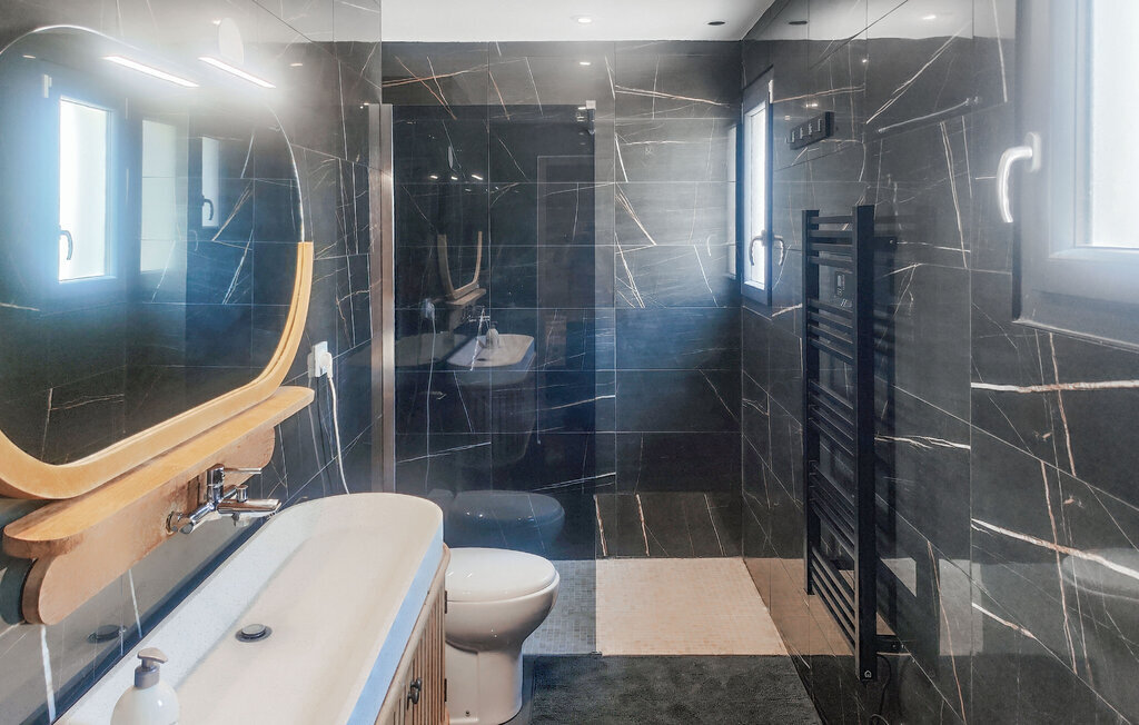 Maison avec piscine intérieure à Nissan-lez-Enserune - Photo 23