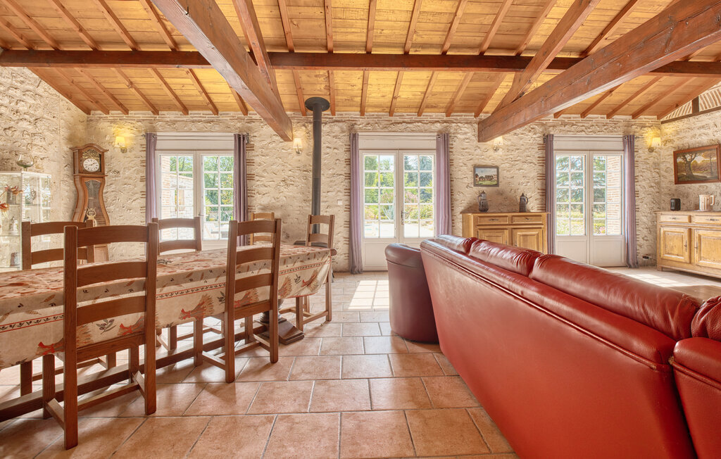 Maison pierre et poutres, piscine privée à Gardonne - Photo 15