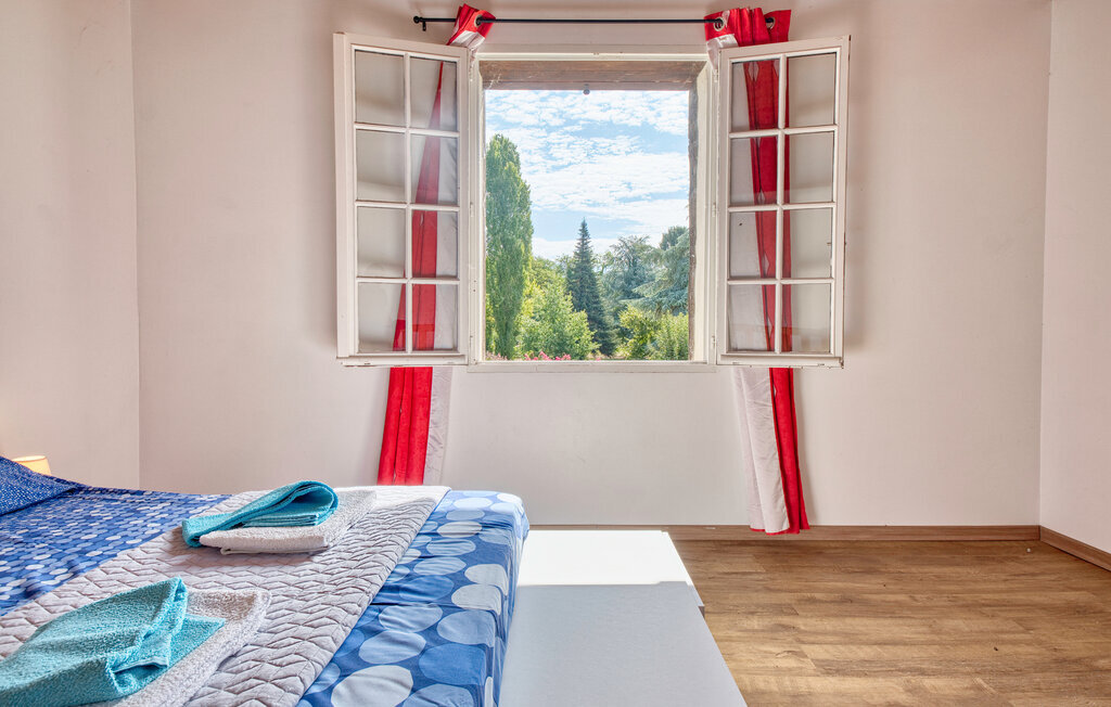 Maison pierre et poutres, piscine privée à Gardonne - Photo 18