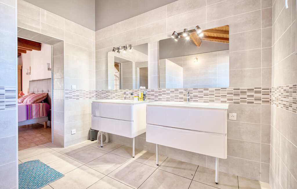 Maison pierre et poutres, piscine privée à Gardonne - Photo 27
