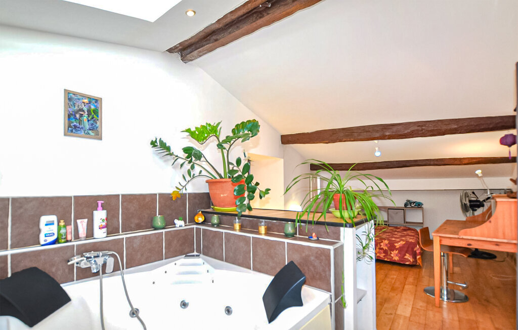Maison 8 pers. avec jacuzzi à Oms - Photo 24