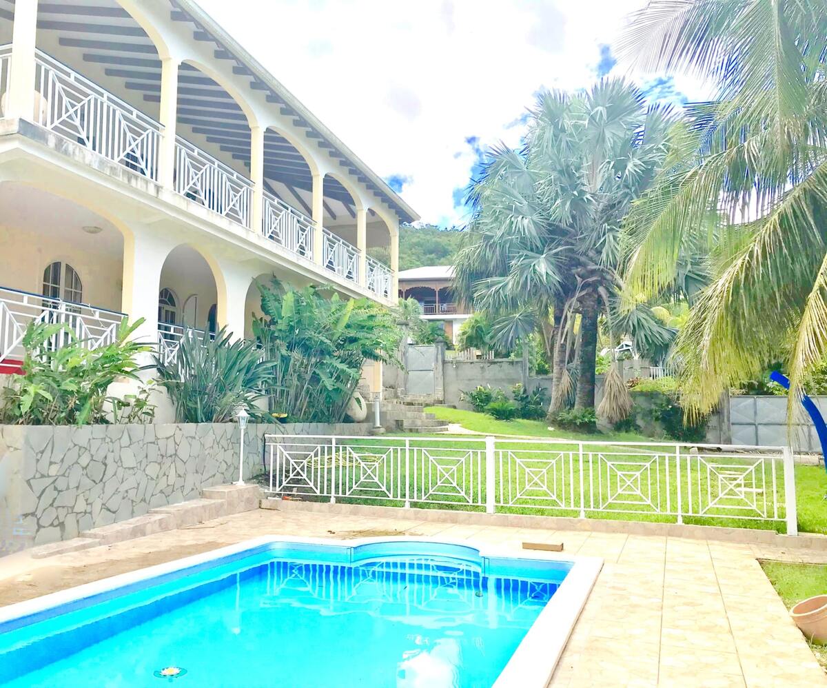 Villa 10 pers., piscine privée et vue mer à Deshaies - Photo 1