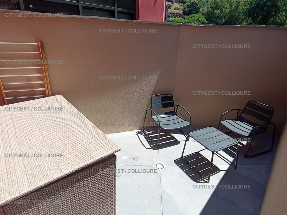 T2 rénové 2025 à Collioure, terrasse vue mer et piscine - Photo 15