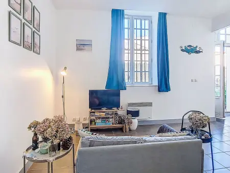 Studio Le Couvent, résidence historique à 80 m de la mer : photo 8
