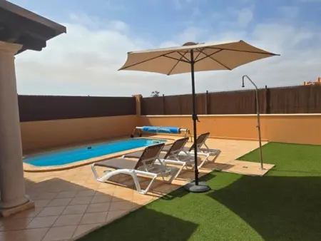 Villa moderne avec piscine privée proche plage à Corralejo - Photo 8