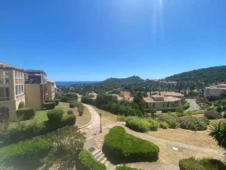 Appartement 2 pièces vue mer et golf à Agay : photo 6