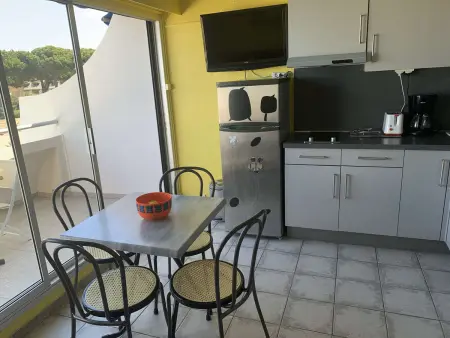 Studio direct plage à Port Camargue, climatisé et parking privé : photo 5