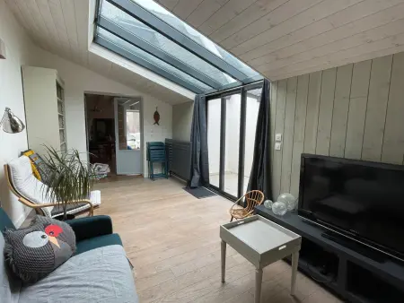 Maison 5 pers à Groix, séjour spacieux et cour privée : photo 3