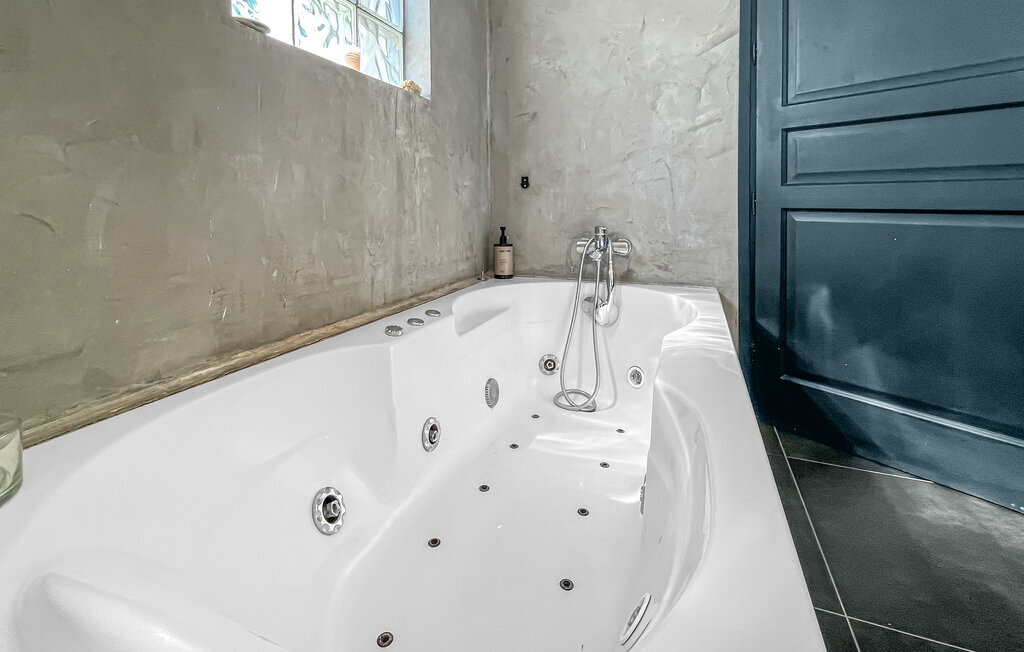Maison 10 pers. piscine débordement et jacuzzi à Caveirac - Photo 36