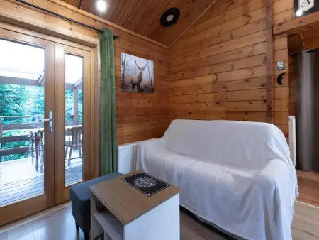 Chalet à Biron : jardin clos, baby-foot et parking privé : photo 11
