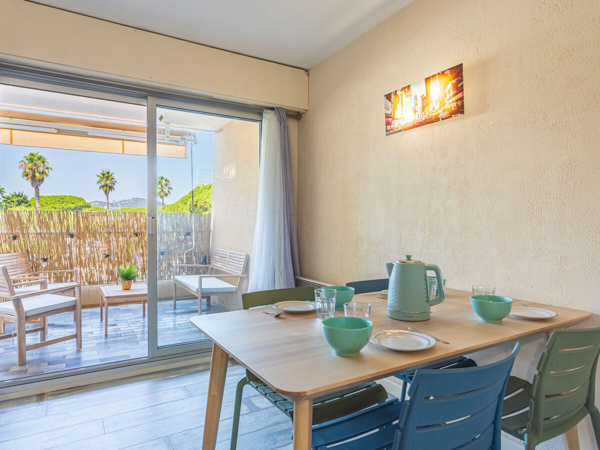Appartement Port de La Gavine à 120 m de la mer - Photo 3