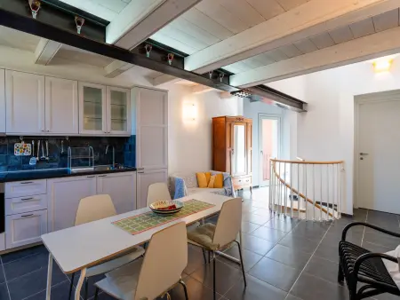 Maison 3 étages rénovée à Ventimiglia Alta : photo 2