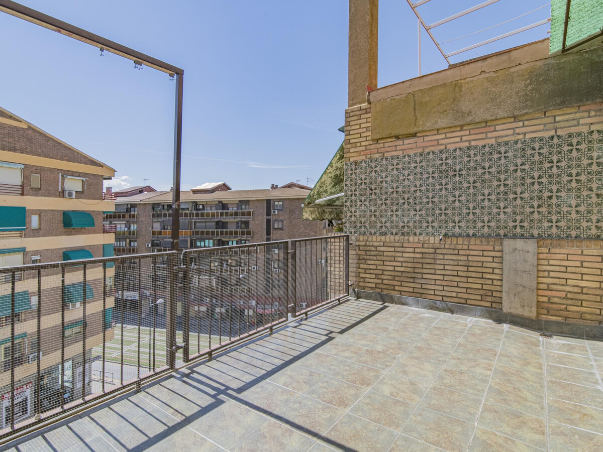 Appartement 2 chambres avec terrasse à Grenade - Photo 17