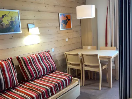 Location appartement à Plagne 1800, Studio fonctionnel avec terrasse et piscine à Plagne 1800