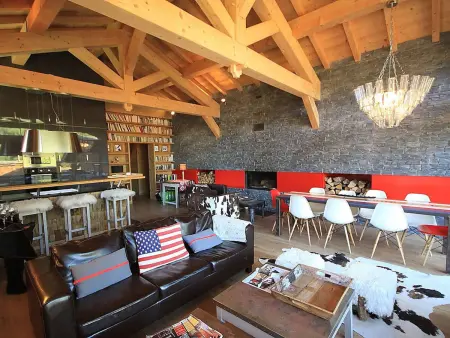 Chalet de luxe au pied des pistes avec jacuzzi et WIFI - Photo 15