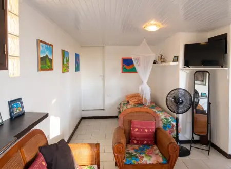 Villa avec piscine privée et kiosque à Le Carbet, Martinique : photo 3