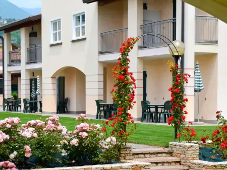 Corte delle Rose - Appartement Garda avec piscine : photo 25