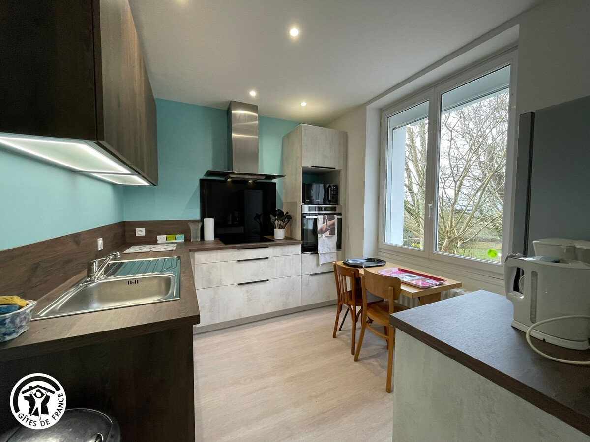 Gîte 5 chambres sur le Rocher de Cheffois pour 12 - Photo 4
