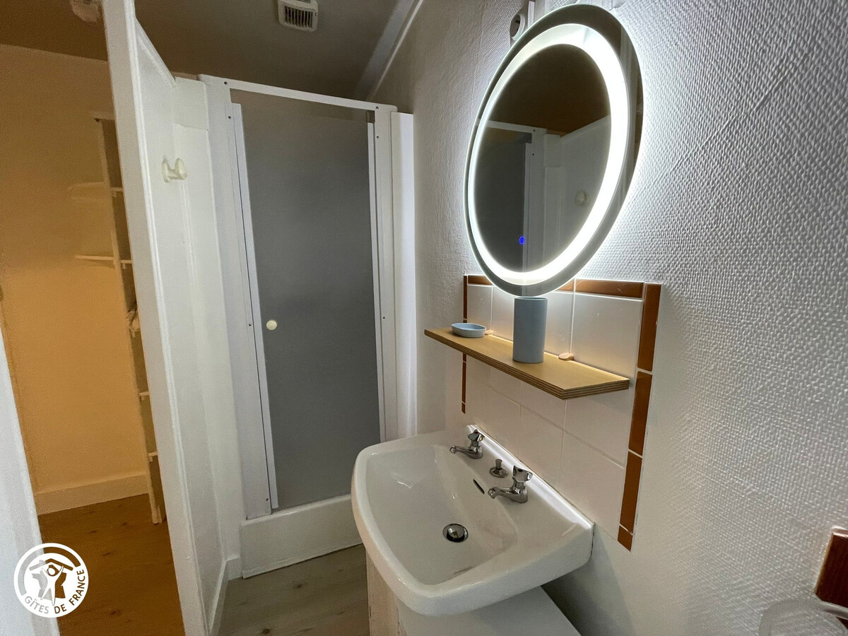 Gîte 5 chambres sur le Rocher de Cheffois pour 12 - Photo 17