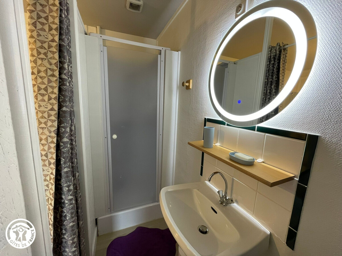 Gîte 5 chambres sur le Rocher de Cheffois pour 12 - Photo 19