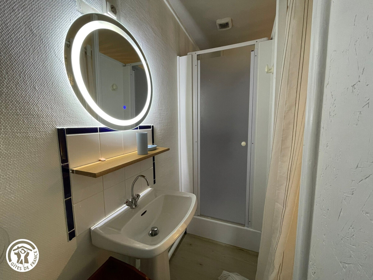 Gîte 5 chambres sur le Rocher de Cheffois pour 12 - Photo 25