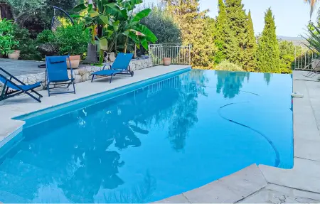 Maison 220 m² Speracedes avec piscine privée et vue mer : photo 2