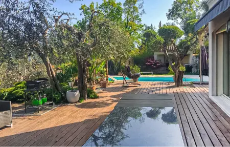 Maison 220 m² Speracedes avec piscine privée et vue mer : photo 11