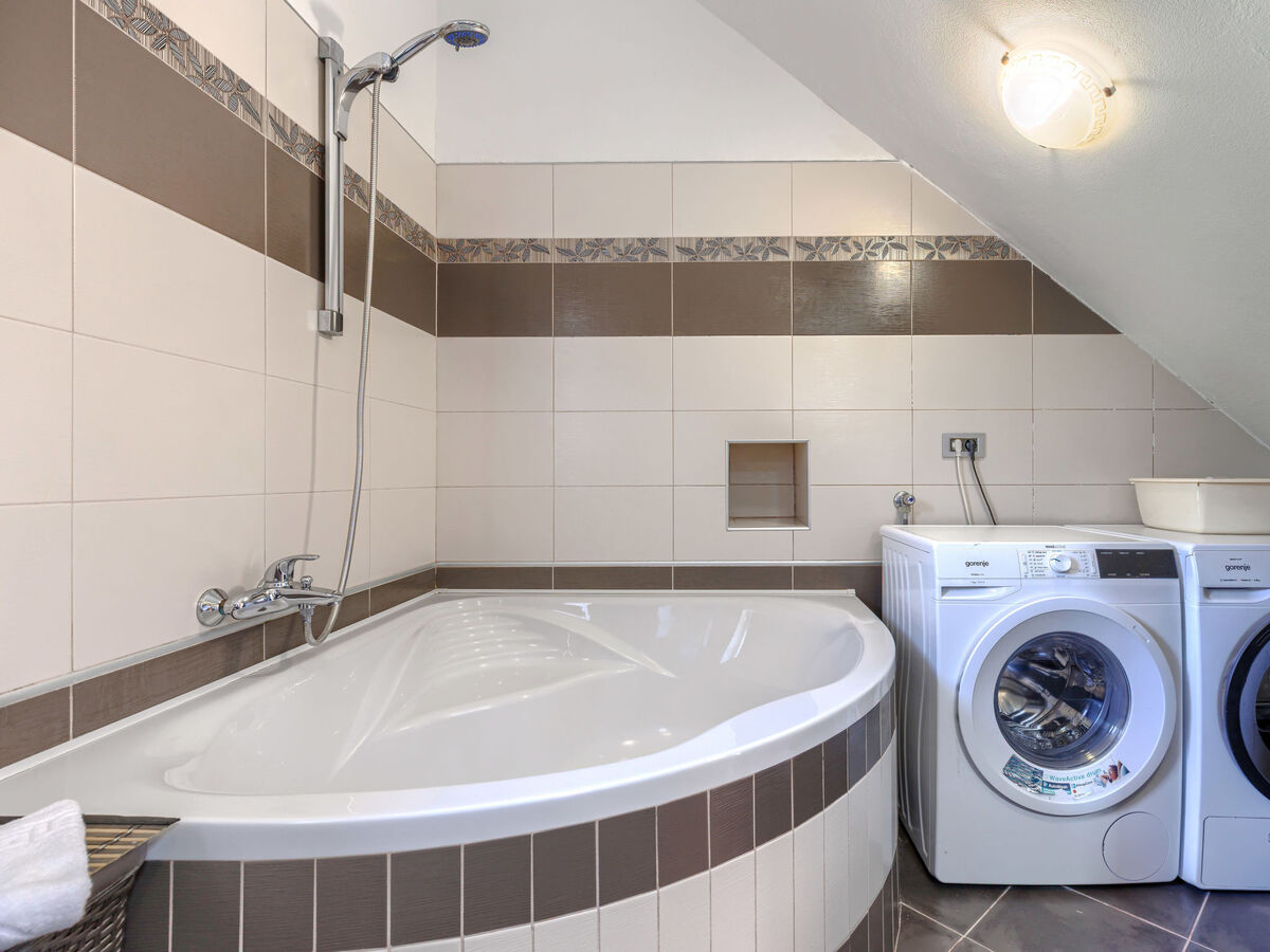 Deno&Melly, maison 3 chambres avec piscine privée - Photo 21