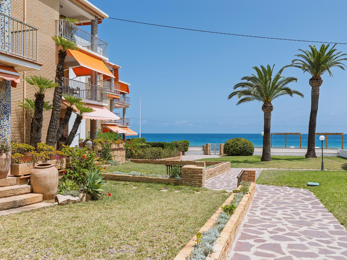 Appartement 6 pers. avec jardin à 50m de la plage à Xàbia - Photo 31