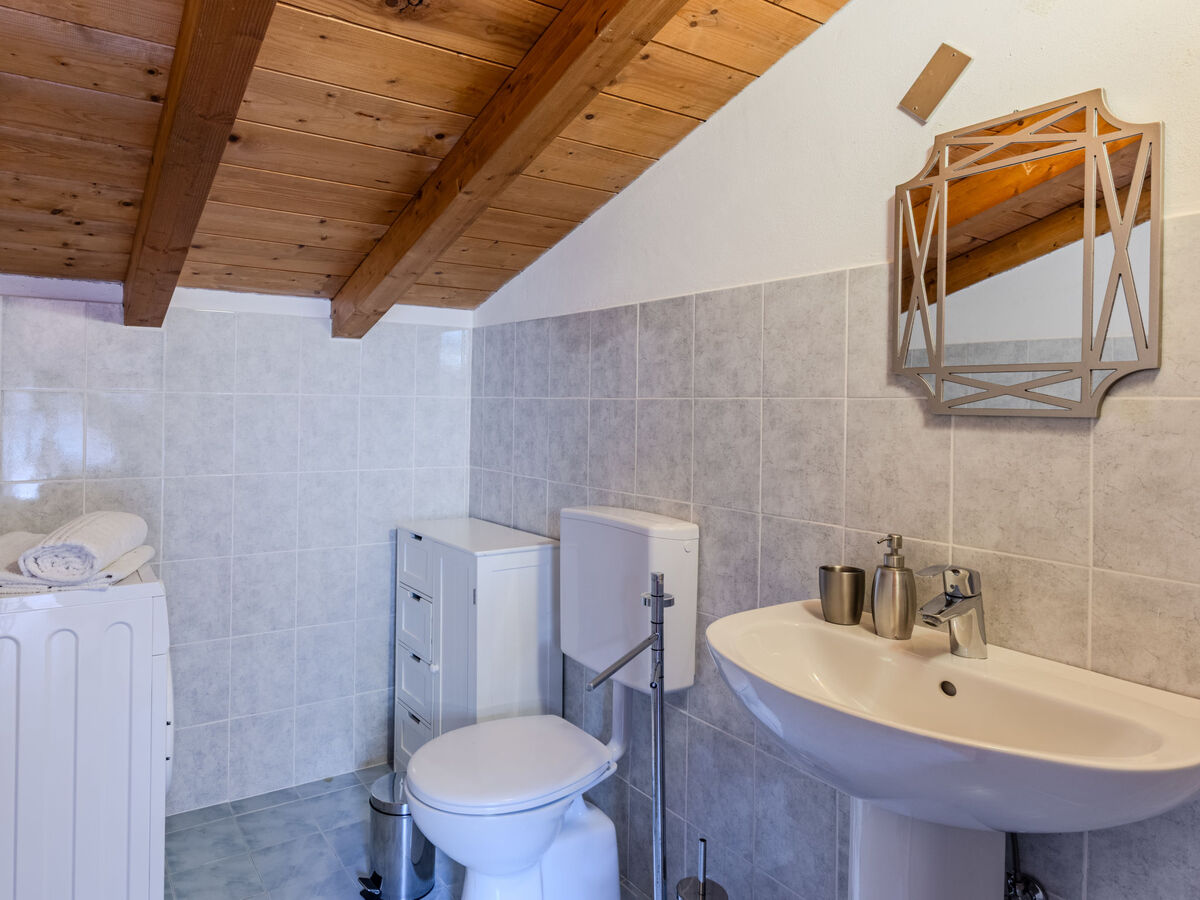 Borgo Castello – Appartement vue lac à Argegno - Photo 13