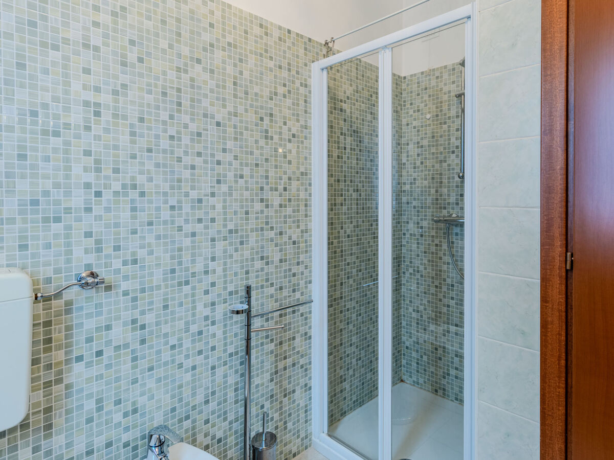 Borgo Castello – Appartement vue lac à Argegno - Photo 14