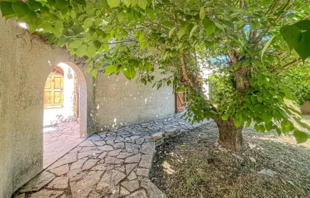 Maison 3 chambres avec jardin et terrasse près des Cévennes : photo 11