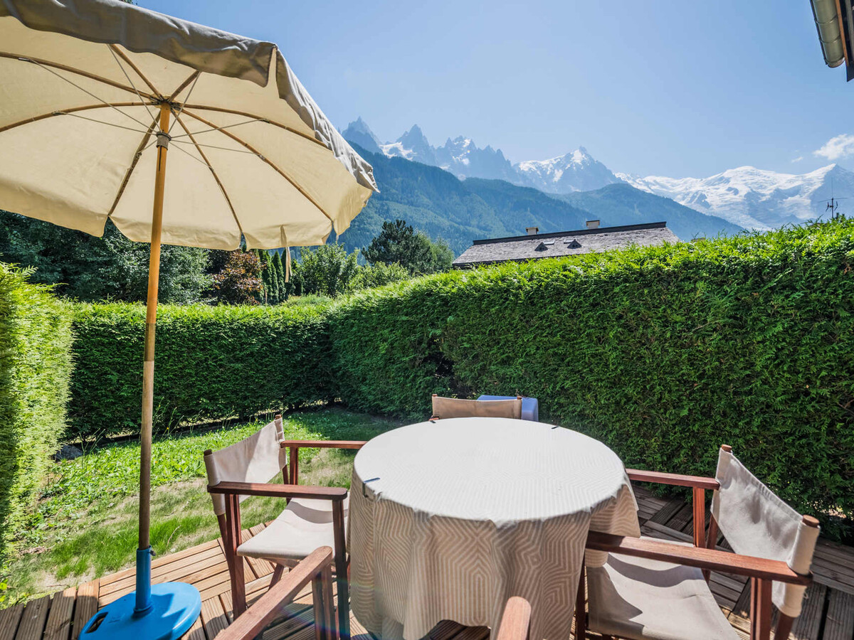 Appartement 38 m² terrasse et jardin face aux Drus - Photo 8