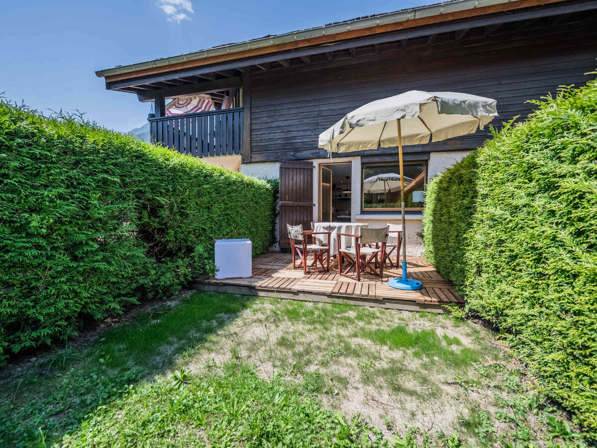 Appartement 38 m² terrasse et jardin face aux Drus - Photo 9