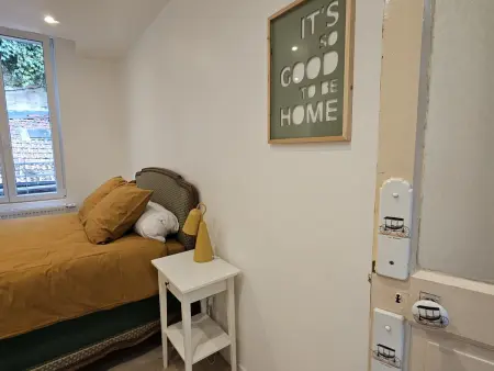 Gîte Dupuis, maison de ville rénovée au cœur historique d'Épinal : photo 13