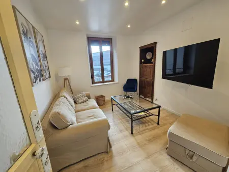 Gîte Dupuis, maison de ville rénovée au cœur historique d'Épinal : photo 19