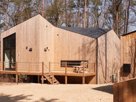 Me Voila Combi : domaine privé avec spas et saunas à Biron : photo 35