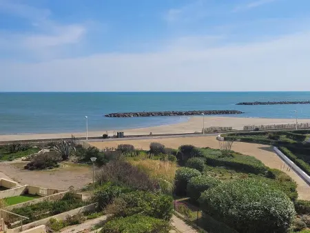 Location appartement à Palavas les Flots, Joli T2 Cabine 5 Pers, Terrasse, Parking privé, Palavas