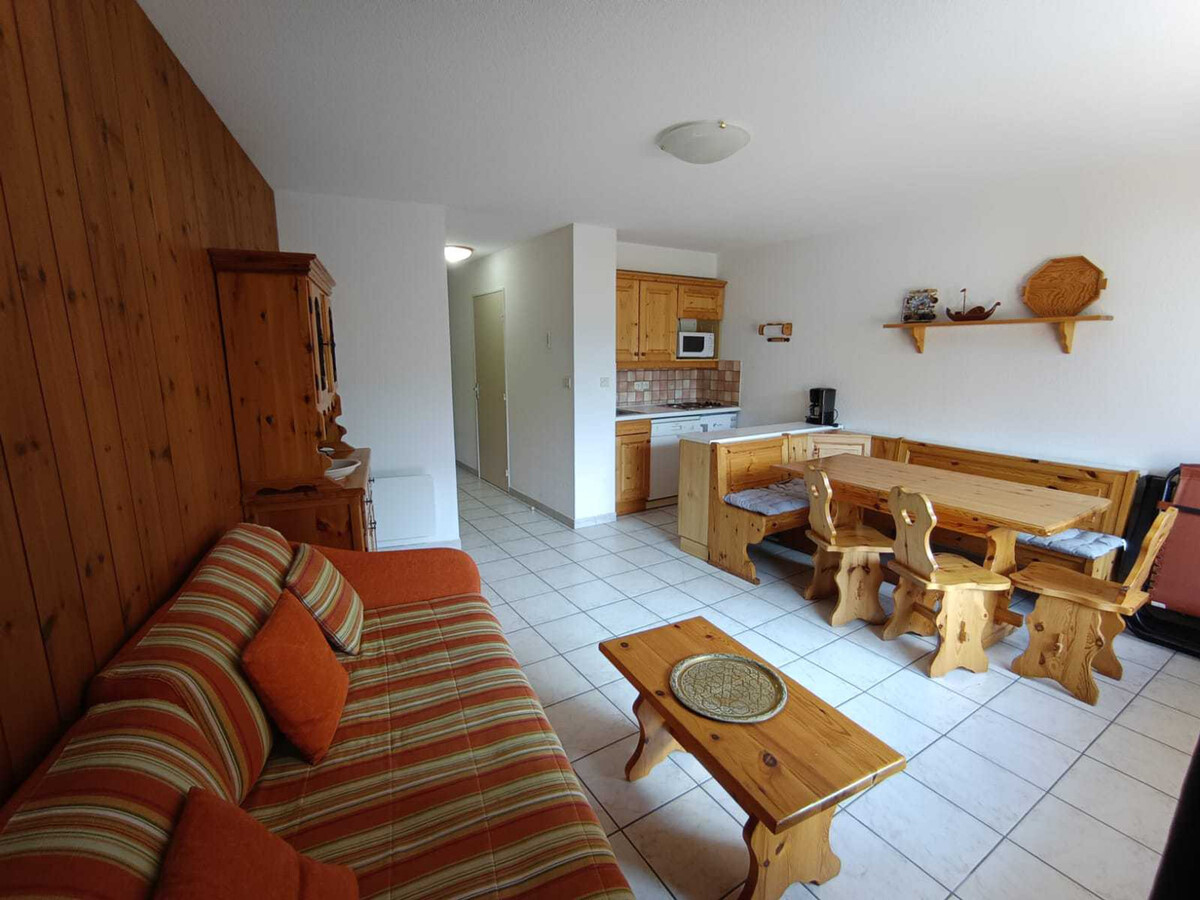 Appartement 6 pers. Montgenèvre, vue pistes et parking - Photo 2